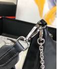 Сумка Prada Re-Edition 2005 Nylon Bag